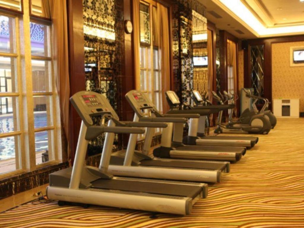 Chateau Starriver Guangzhou Peninsula Екстер'єр фото