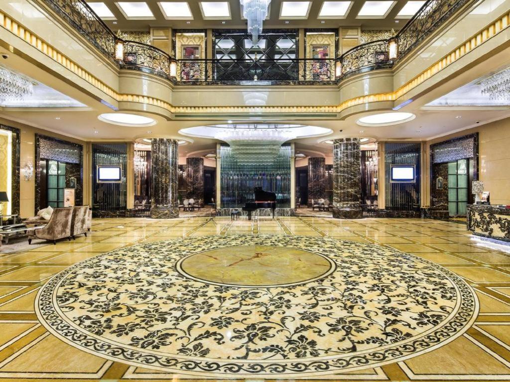 Chateau Starriver Guangzhou Peninsula Екстер'єр фото