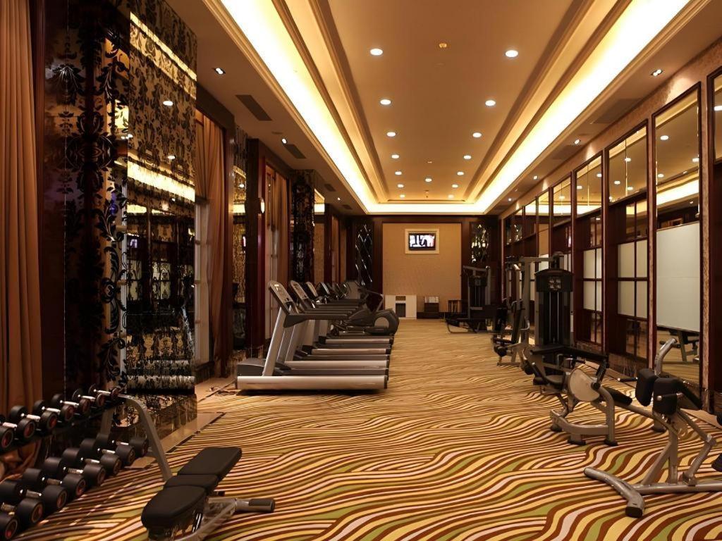 Chateau Starriver Guangzhou Peninsula Екстер'єр фото