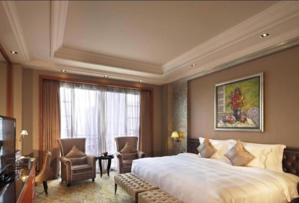 Chateau Starriver Guangzhou Peninsula Екстер'єр фото