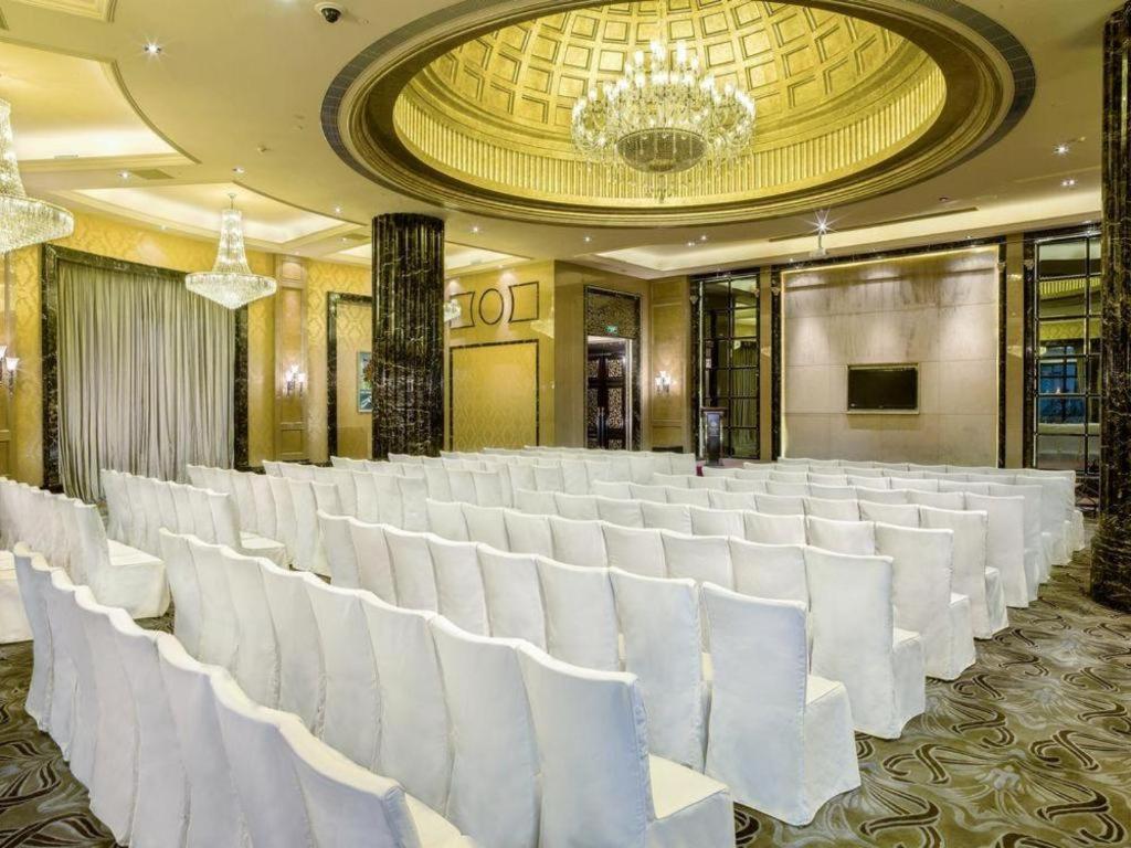 Chateau Starriver Guangzhou Peninsula Екстер'єр фото