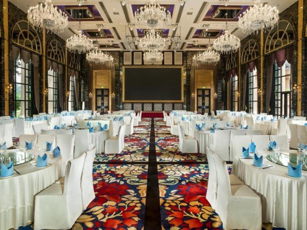 Chateau Starriver Guangzhou Peninsula Екстер'єр фото